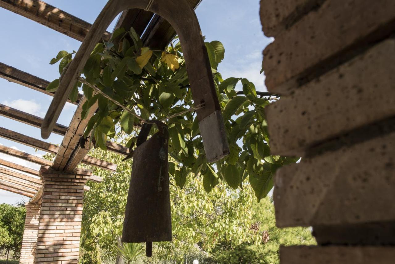 Poggio Vento Country House Guest House Naro Exterior foto